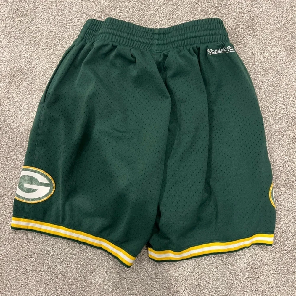 Mitchell & Ness Men’s Packers Athletic Shorts Throwbacks Size medium - Picture 5 of 5